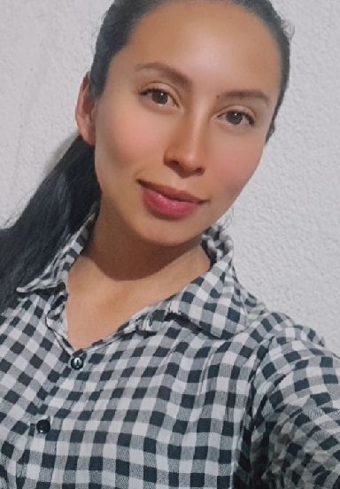 Colombian woman smiling on her video profile